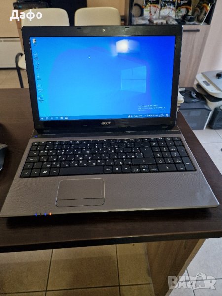 Лаптоп Acer Aspire 5750 Core i3-2330M и 240GB SSD, снимка 1