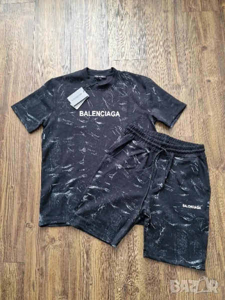 Мъжка екип къси панталони и тениска BALENCIAGA Размери М, L , XL , 2XL 
, снимка 1