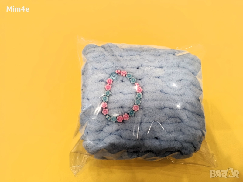 Ръчно изработени шалове и ластици (скрънчи), снимка 1