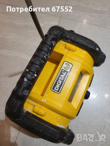 Радио DeWalt DCR020. Цена: 80€ (без коментар), снимка 2 - Други инструменти - 53473546