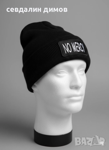 Зимна бродирана шапка , снимка 2 - Шапки - 52829944
