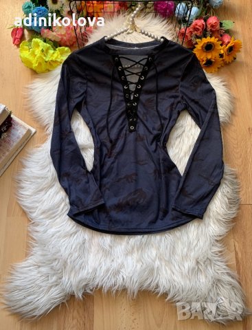 Блуза с връзки, снимка 1 - Блузи с дълъг ръкав и пуловери - 35480585