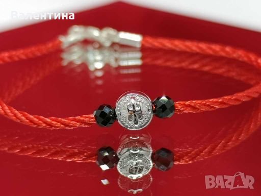 Дамска гривна червена корда със сребърно мънисто и шпинел, снимка 6 - Гривни - 28024380