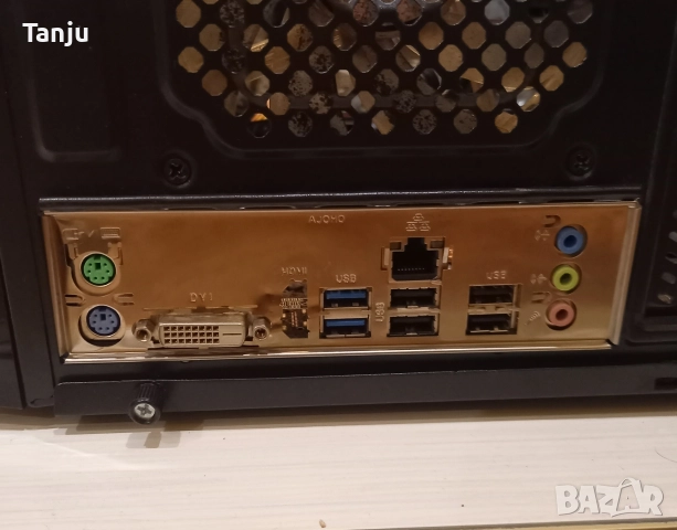 Дъно ASRock H110M-DGS с intel pentium G4500, снимка 4 - Дънни платки - 52661492