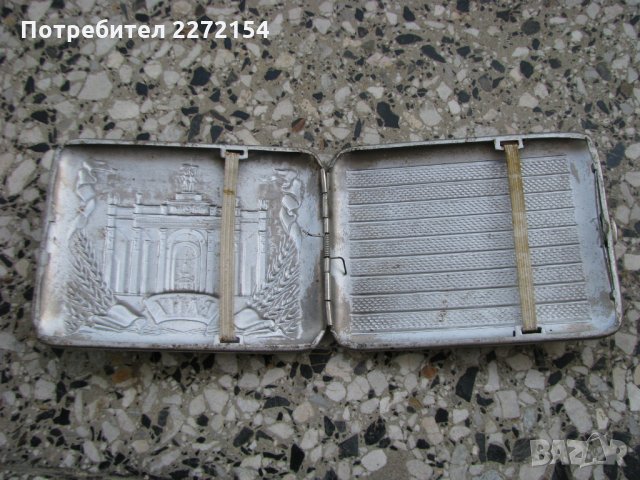 Метална табакера ВДНХ, снимка 2 - Антикварни и старинни предмети - 28513870