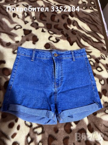 Къси дънкови панталони, снимка 1 - Къси панталони и бермуди - 42951188
