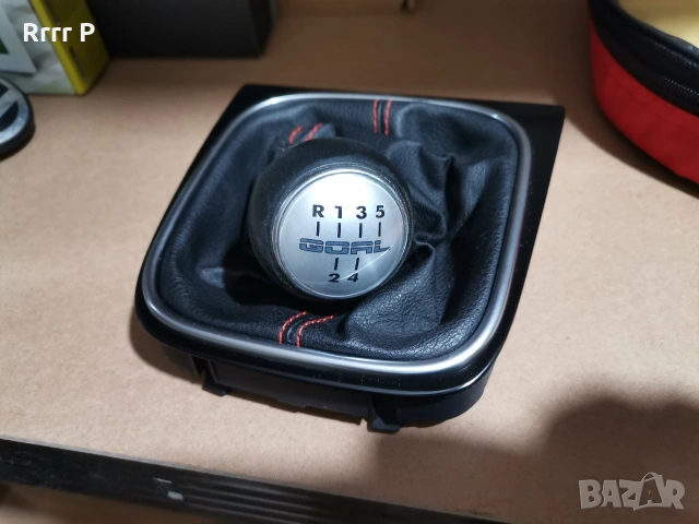 Оригинален скоростен лост топка с маншон и основа за VW Golf