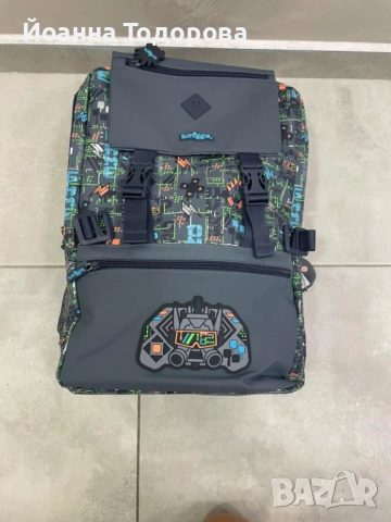 Ученическа Раница Smiggle Grey с подаръци, снимка 5 - Раници - 52666392