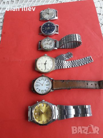 Стари механични ръчни часовници 