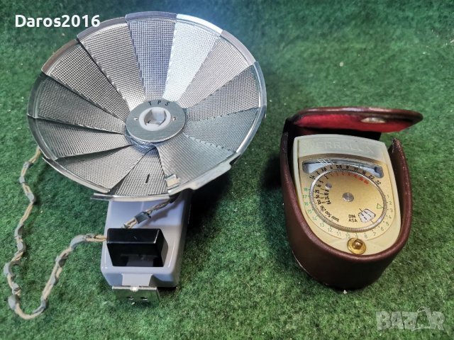 Стара сееткавица и уред за светлина 