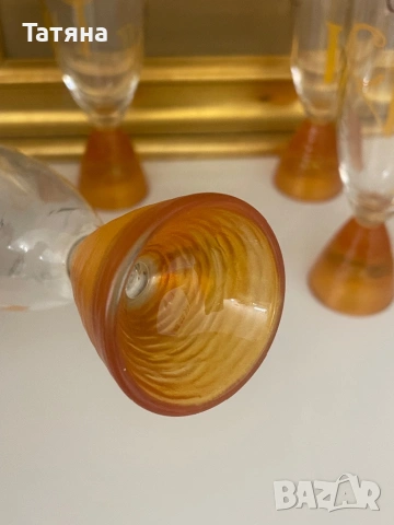 Комплект от 4 колекционерски кристални чаши за шампанско от Veuve Clicquot/ Lalique  Alphabet , снимка 10 - Колекции - 53126923