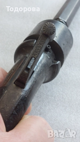 Много рядък английски револвер-1840г. пищов, ятаган,сабя,щик, 1 100 €, снимка 8 - Антикварни и старинни предмети - 52099458
