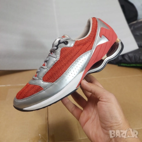 сникърси NIB ARMANI SPORT SILVER LEATHER RED MESH LACE UP INFINITYномер 42 , снимка 8 - Спортно елегантни обувки - 37181327