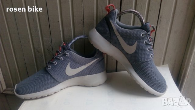Оригинални маратонки'' Nike Roshe Run'' 36 номер, снимка 2 - Маратонки - 28302524