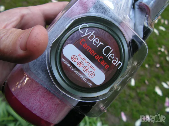 CyberClean Camera Care - комплект за почистване на DSLR камери и фотоапарати, снимка 7 - Чанти, стативи, аксесоари - 49829493