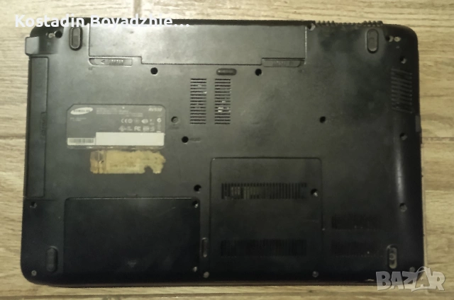 Лаптоп Lenovo RV510, снимка 2 - Друга електроника - 53500501