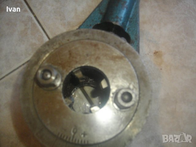 Унгарска Плашка/Пафта/Винтонарезка/Винторезка За Резби Тръби До 1 Цол-Почти Нова-С Ножове 3/4-1 Цол, снимка 3 - Други инструменти - 43226989