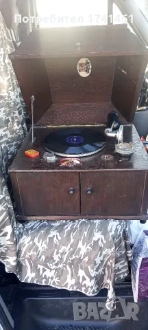 Ретро грамофон, снимка 2 - Други ценни предмети - 47981359