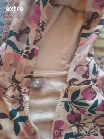 суичър на цветя 122