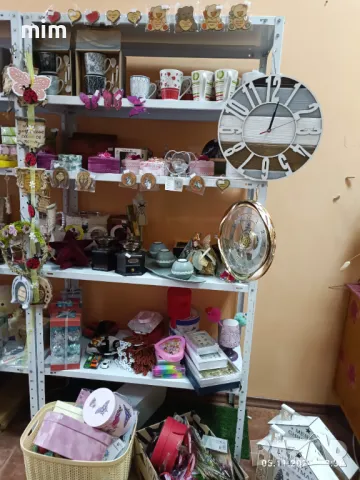 Продавам стока от затворен магазин за сувенири , снимка 2 - Други - 49808422