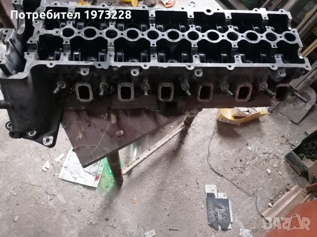 Цилиндрова глава за двигател M57D30, BMW X3, снимка 2 - Части - 36686876