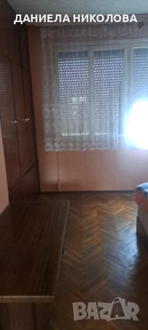 Продавам етаж с гараж и таван, снимка 12 - Етаж от къща - 52298740