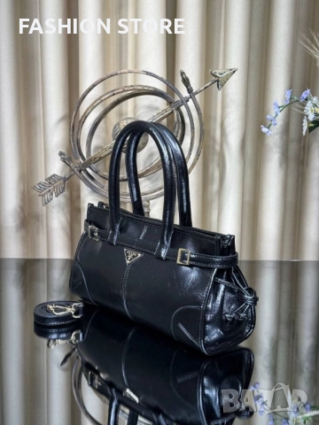 Чанти Prada, снимка 3 - Чанти - 51490279