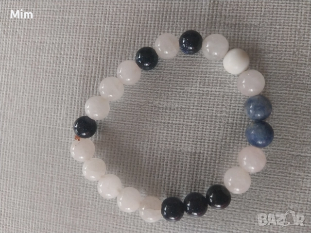 Гривни от естествени перли, снимка 15 - Гривни - 52016585