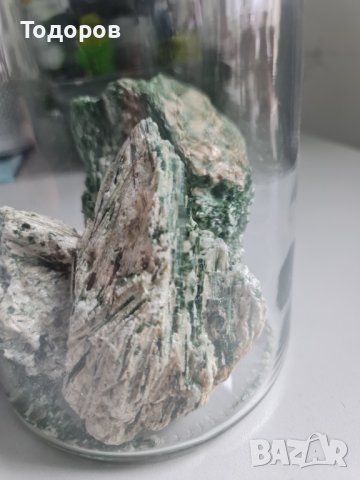 Кристали Актинолит, снимка 5 - Други ценни предмети - 43711401