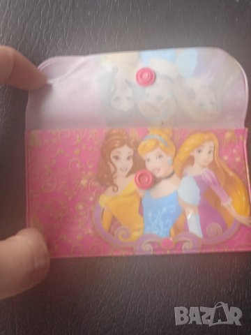 Disney Princess - детско портмоне с принцесите на Дисни, снимка 3 - Кукли - 43330974