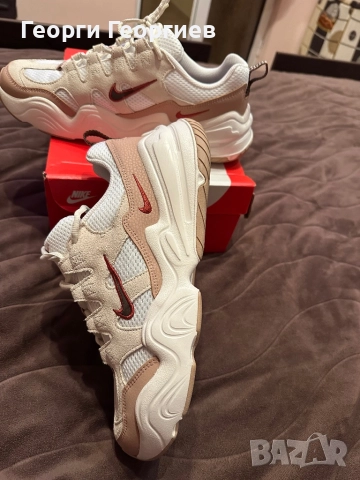 Чисто нови, унисекс, оригинални маратонки найк