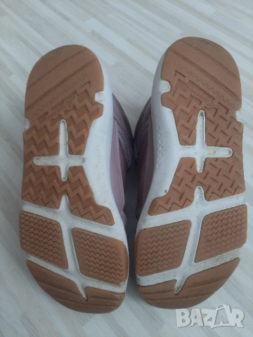 Детски боти от Decathlon, снимка 6 - Детски боти и ботуши - 51961814