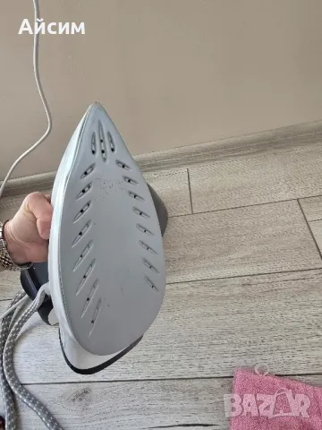 Парна станция за гладене Philips HI5918, снимка 3 - Ютии - 47446963