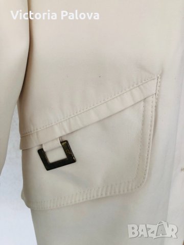 Стилен тренчкот актуален млечен цвят, снимка 3 - Палта, манта - 26484060