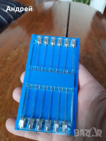 Стари игли за спринцовка Mifam Varimex, снимка 2 - Други ценни предмети - 48783283