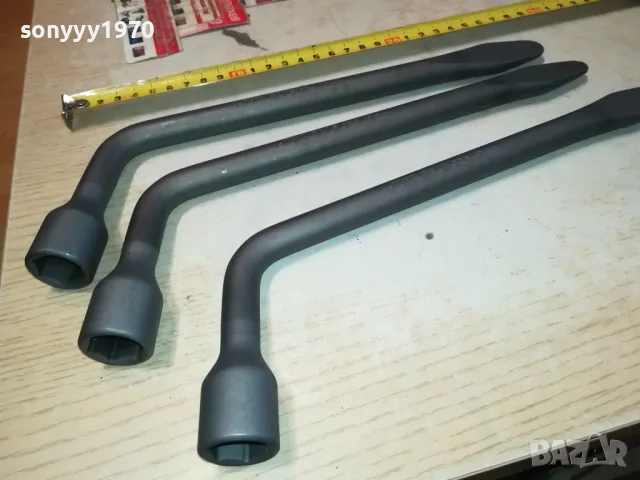 ЛУЛА КЛЮЧ ЗА ГУМИ-21ММ-19ММ-17ММ НОВ ЯК ЗА 15ЛВ 3003251741, снимка 2 - Аксесоари и консумативи - 49699258