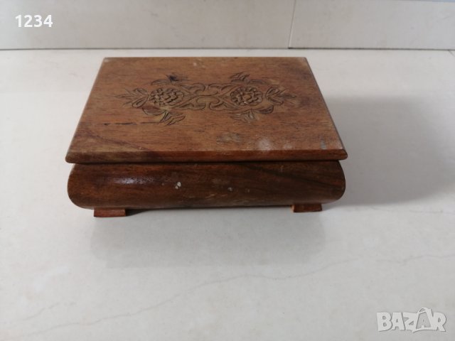 Дървена кутия 16 х 11.5 h 6.5 cm. , снимка 2 - Други стоки за дома - 37902695