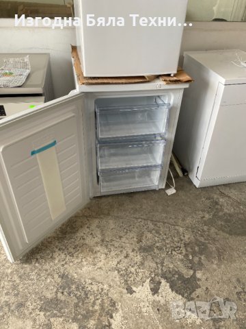 Самостоятелен фризер Инвентум VR600, снимка 3 - Фризери - 32577204