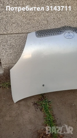 Преден капак за Тойота ярис 2003 г., снимка 3 - Части - 53194177