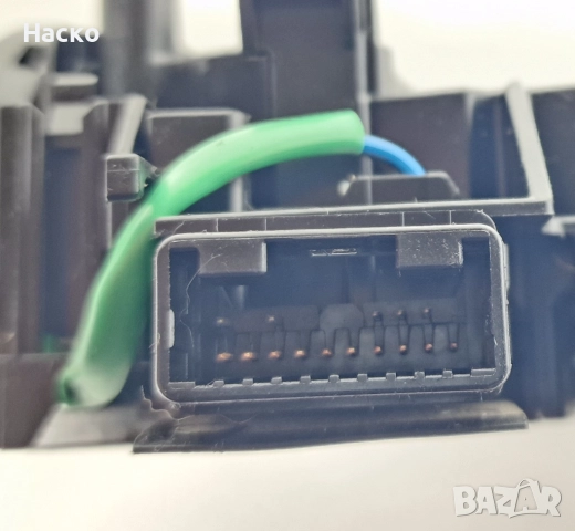 Лостче Светлини Фарове Мигачи Yaris P13 Hybrid Тойота Ярис Хибрид П13 2017-2019, снимка 3 - Части - 52790404