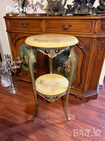 Старинна масичка, снимка 3 - Антикварни и старинни предмети - 51689138