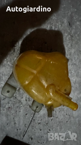 Разширителен съд , охладителна течност за Opel Monterey, снимка 2 - Части - 53409012