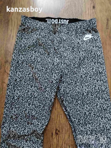 Nike - страхотен дамски клин КАТО НОВ M, снимка 3 - Клинове - 51119564