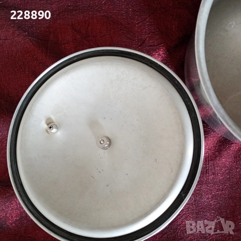 Руска тенджера под налягане , снимка 3 - Съдове за готвене - 52748232