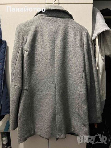 Дамско палто Bershka, снимка 4 - Палта, манта - 43620682