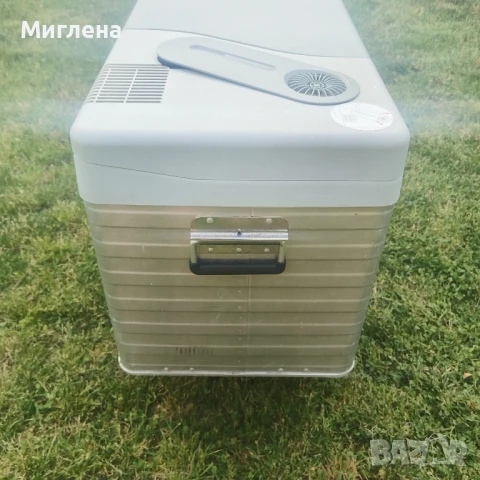 Хладилна чанта на 12 и 220 волта, снимка 8 - Хладилни чанти - 50939212