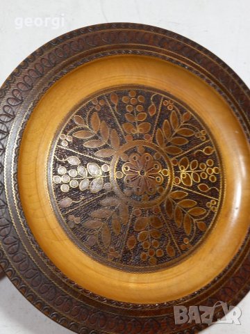 Декоративна дървена чиния , снимка 5 - Декорация за дома - 36835223