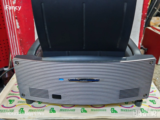 Проектор NEC WT610