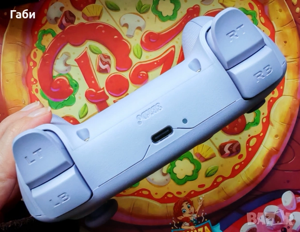 Безжичен Джойстик 8bitDo 2.4G Wireless контролер, снимка 3 - Джойстици и геймпадове - 52537270