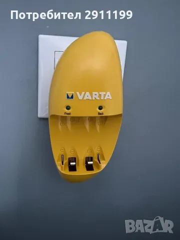 Зарядно за батерии Varta, снимка 5 - Друга електроника - 48439633